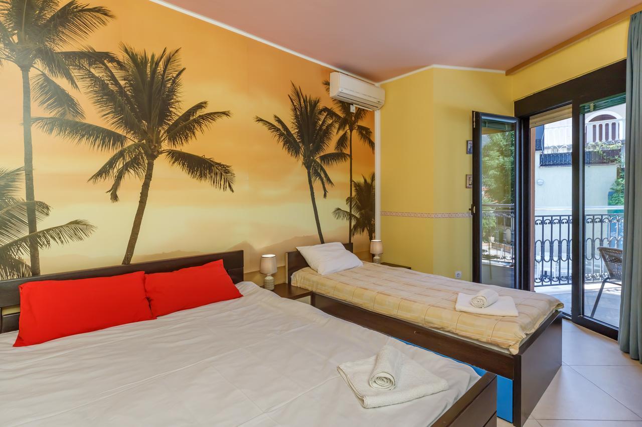 Coral Apartment Kotor